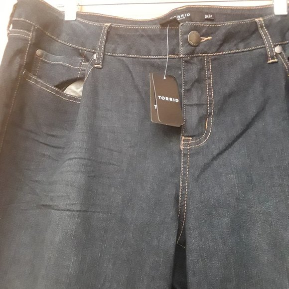 Torrid Denim Dark Wash Jean's 18 New tags NWT - Picture 6 of 6